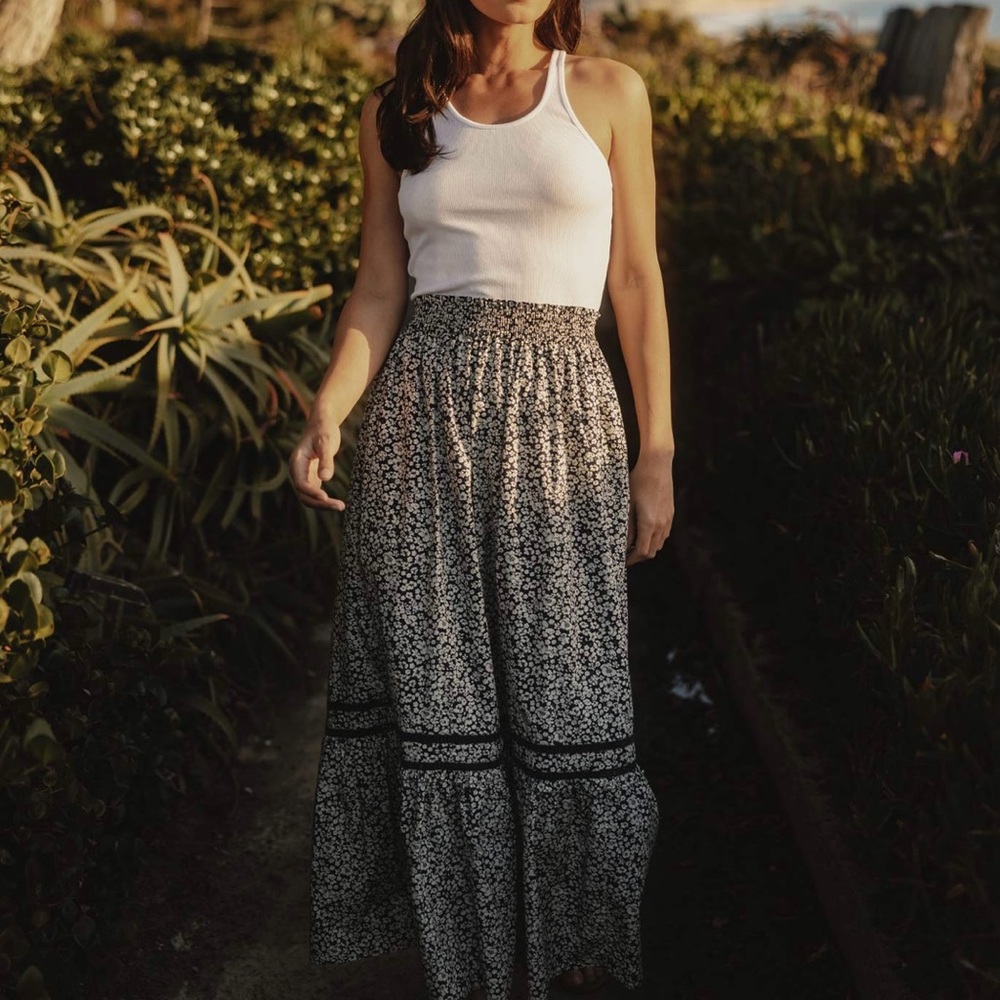 The Normal Brand Marlo Tiered Cotton Poplin Maxi Skirt in Bluebell, X-Large